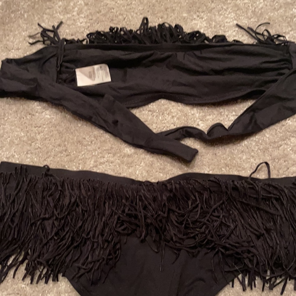 LSpace fringe tie back bandeau top and fringe skirt bottom. - Picture 2 of 5